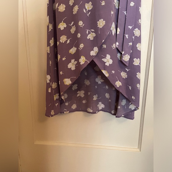 Sanctuary Lavender Floral "Wrap Illusion" Maxi Dress - Picture 5 of 13